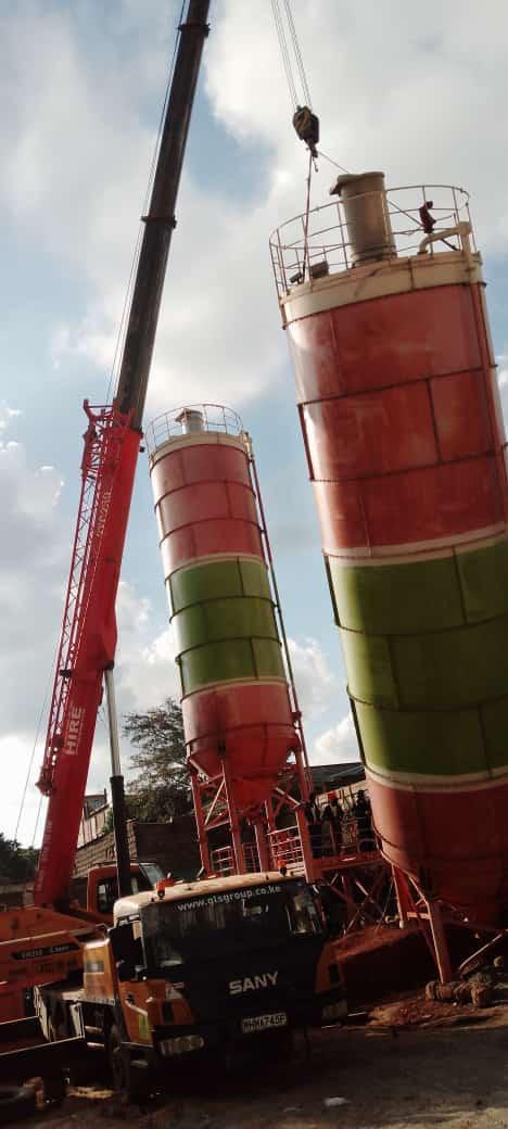 Visuals of our ready-mix concrete in use, showcasing the team, equipment, and materials in action.