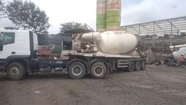 large-scale infrastructure projects, highlighting technical execution, structural integrity, and project coordination.