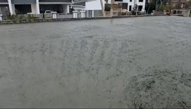 A glimpse of our ready-mix concrete in action, showing operations from mixing to delivery on site.