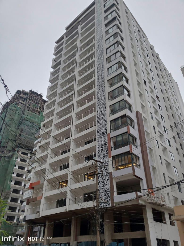 A glimpse of our ready-mix concrete in action, showing operations from mixing to delivery on site.